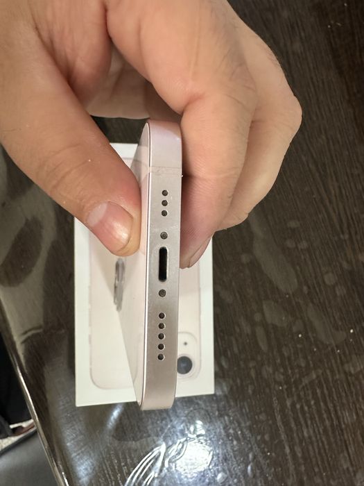 Iphone 13 с каробка документам