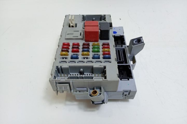 Tablou  sigurante 51735170 Fiat Punto a 2-a generatie (facelift) seri