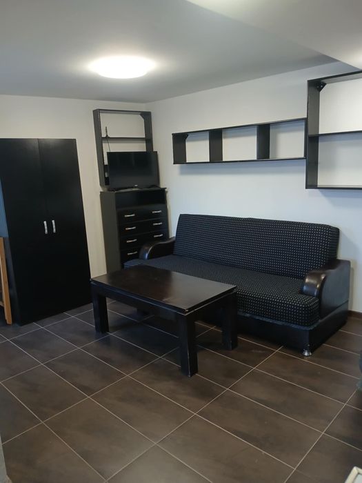 Давам по наем стая