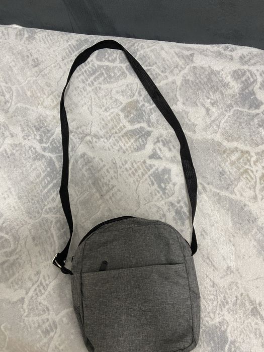 Барсетка серая тонкая с 2 отсеками