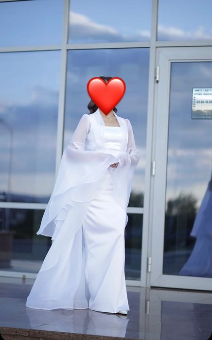 Белое платье длинное