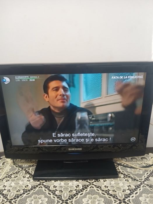 Vând tv smart Philips mare de 43 inghi