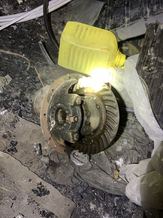 Продам запчасти на газон