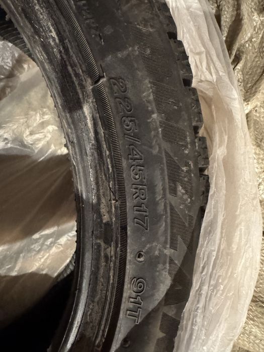 Продаи шины зимние шипованные