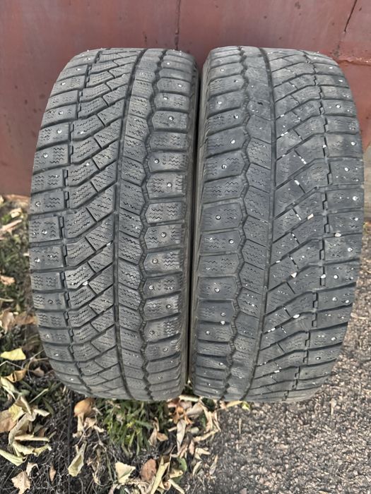 Покрышки зимние шипованные