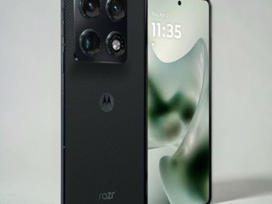 Motorola Razr Fold 5G 16RAM 512GB ЧИСТО НОВ! Неразпечатан! 2г. Гаранция!