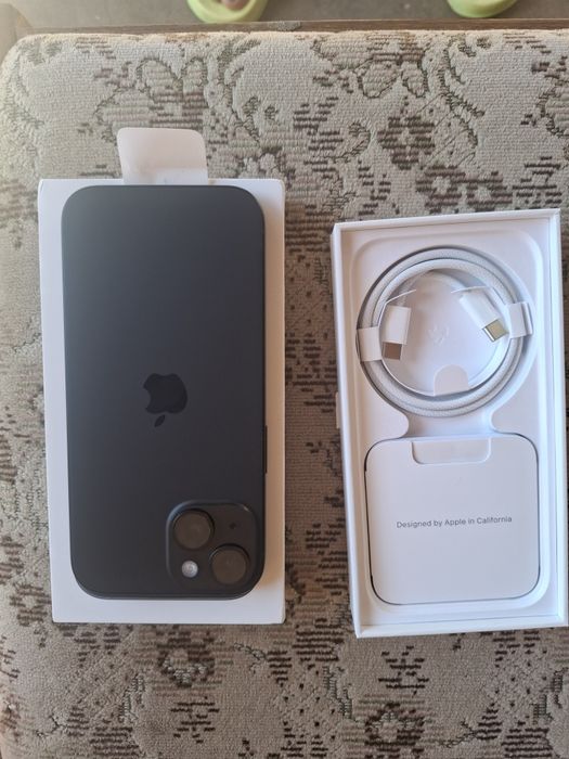 Telefon Iphone 15 nou