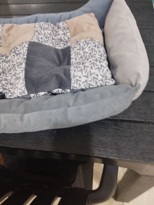 Продам лежанку для кошки или собаки