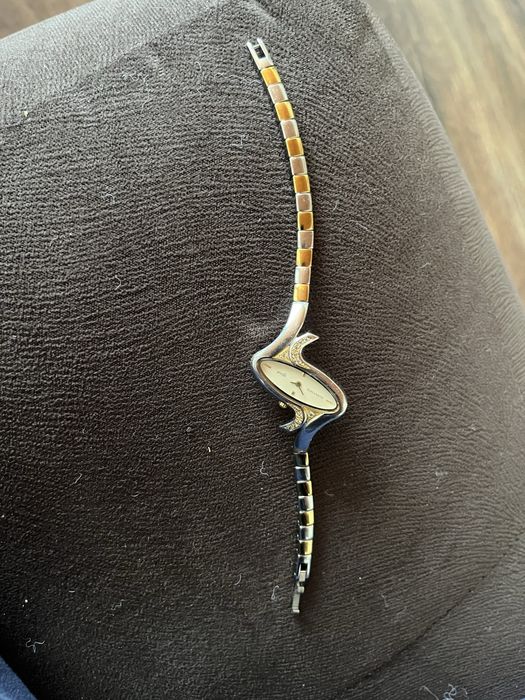 Дамски часовник на "Romanson"-Позлатен 24 карата