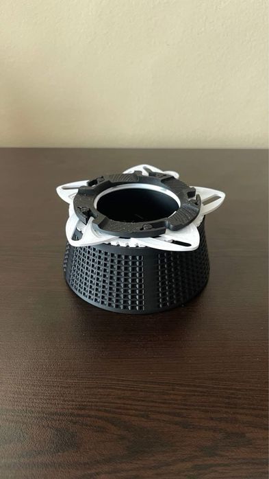 Кутия с механично отваряне