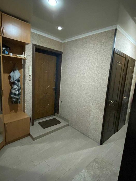 Продам 3х комнатную 61 кв.м