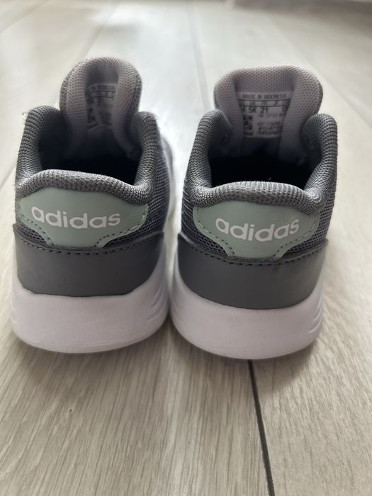 Детски маратонки Адидас