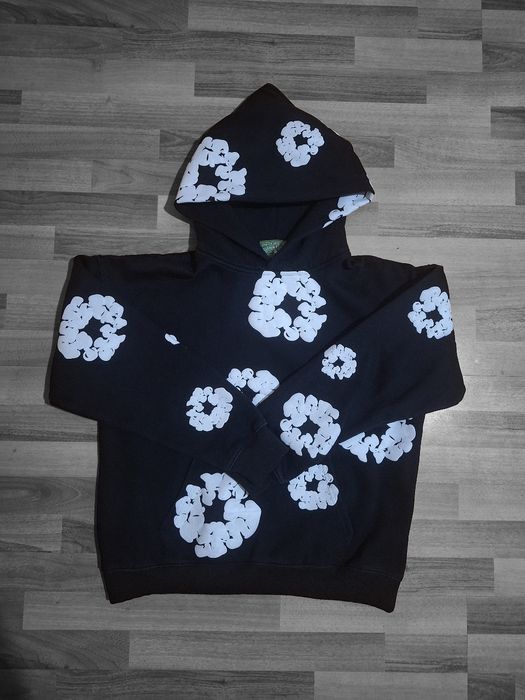 Суитшърт Denim Tears Cotton Wreath Hoodie Black - Размер S - Чисто нов