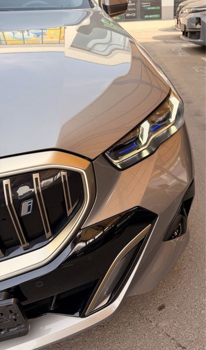 BMW i5 eDrive 35L под заказ от Terra Auto