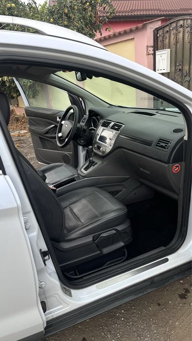 FORD Kuga 2010 — imagine 3