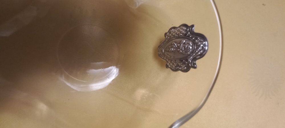 Bombonierea cristal cu argint