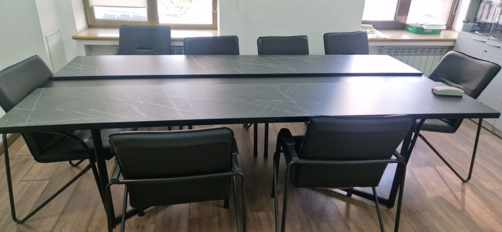 Стол для переговорной