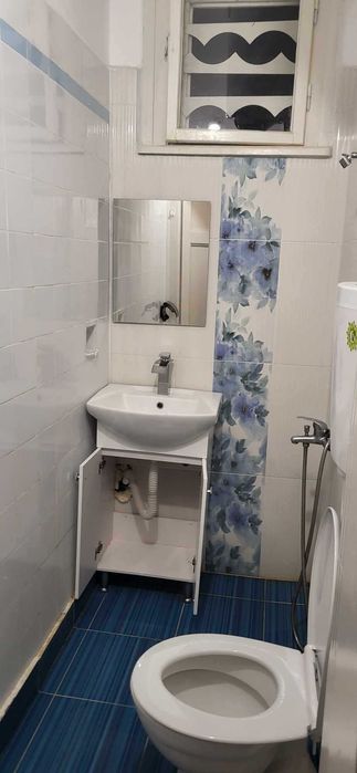 Дава се под наем Двустаен апартамент в София, Център - 70 кв.м за 700 € - Снимка #1