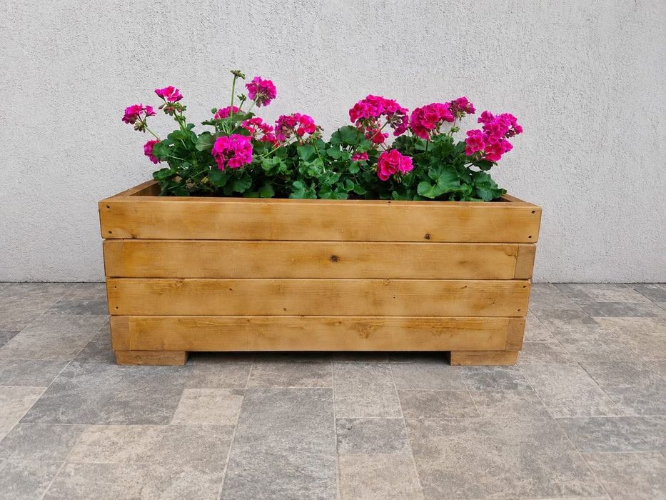 Jardiniere lemn diverse dimensiuni