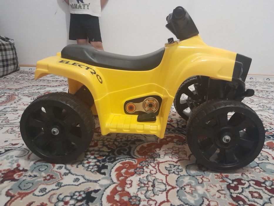 Электро машина детская