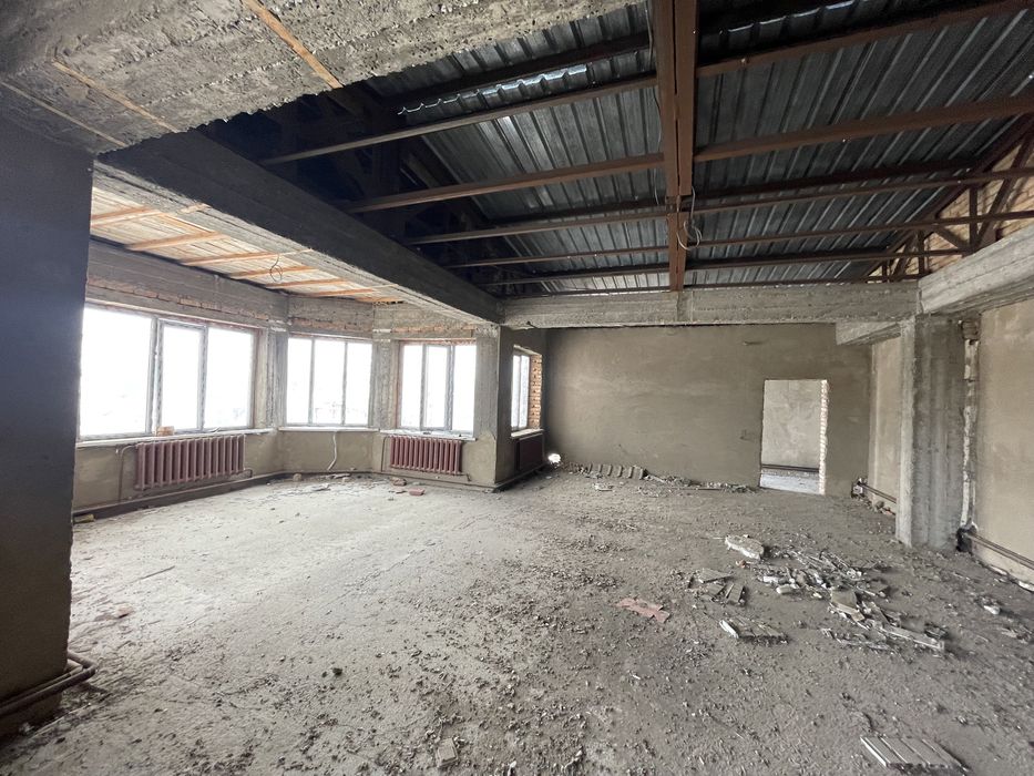 Здание 1500кв2