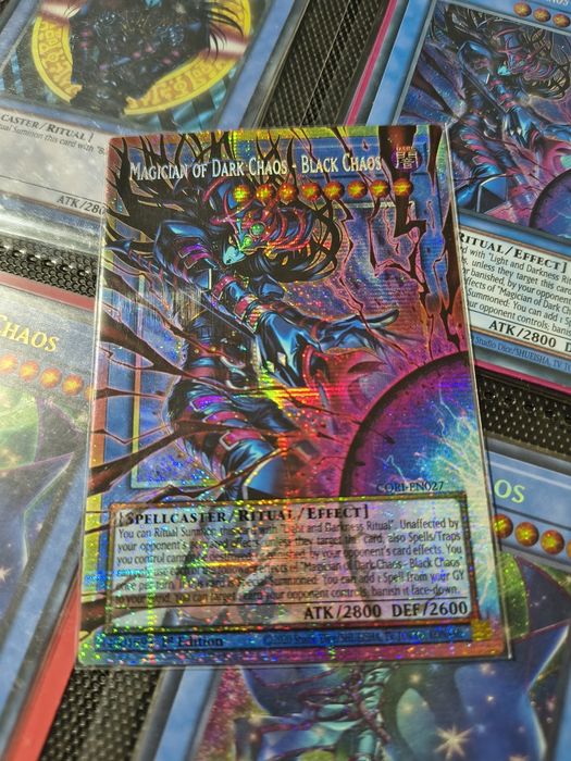 Yugioh ,Magician of dark chaos-black chaos ,Starlight original