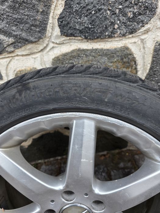 Зимни гуми 225/45/R17 Kumho Sunfull Fulda