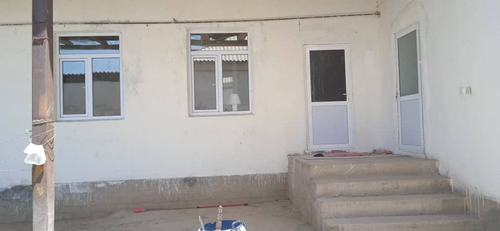 Уй сотилади!Срочно! Ховли