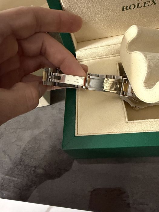 Rolex Sea-Dweller oyster yellow gold 43mm