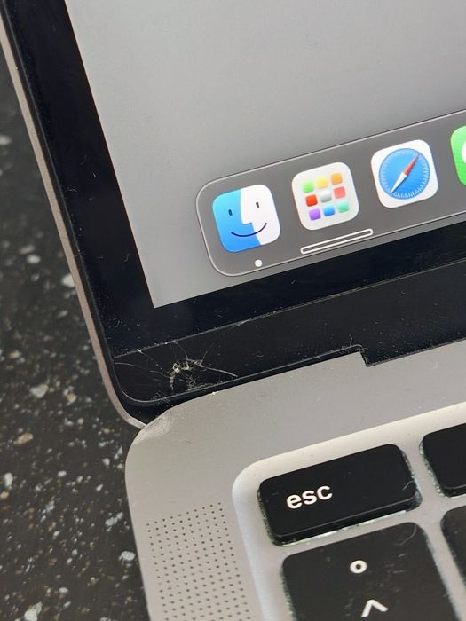 Vând/schimb Macbook air m1