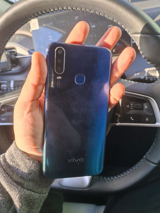 Vivo 1904/Виво 1904