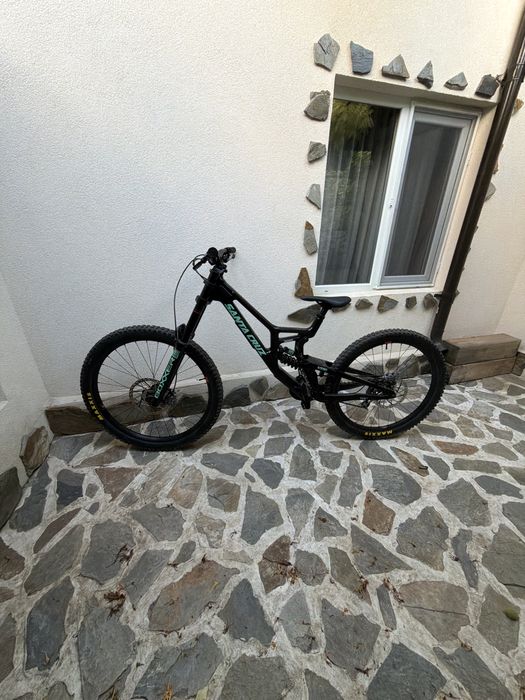 Aante cruz v10 carbon încă în garanție