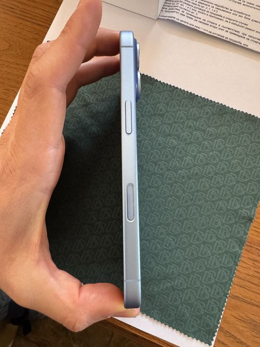 Iphone 17 Mist Blue 256GB Нов Гаранция 36м