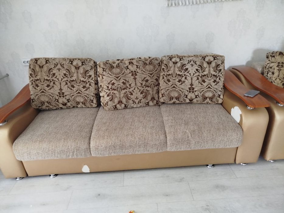 Срочно Продам диван