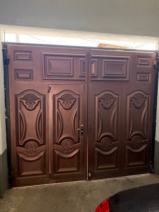 Darvoza sotiladi 3x2.5 metr