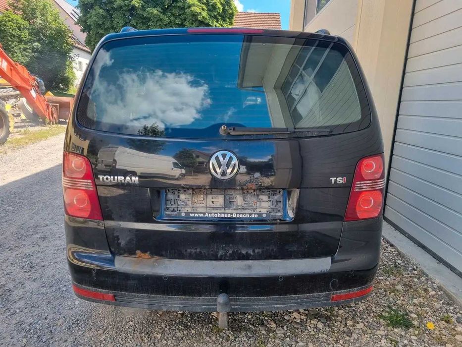 VW Touran 1.4tsi 140к.с. facelift 2009г. се продава на части