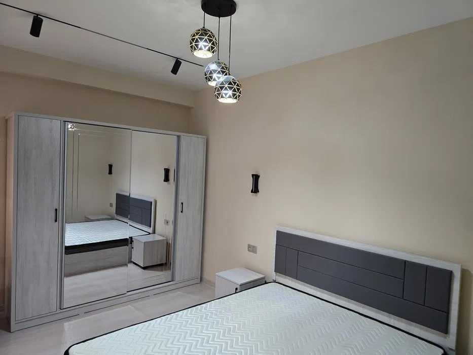 Сдается 2 ком квартира на  Шайхантахуре ОР: Себзор 043*