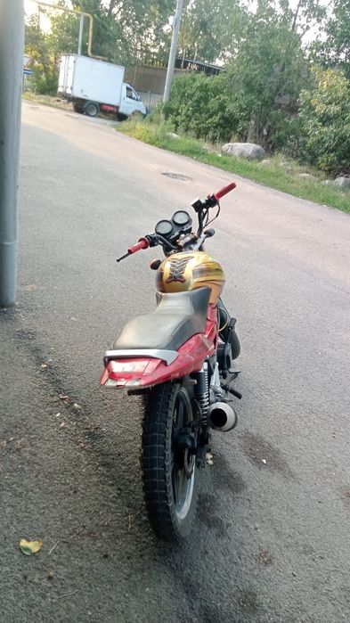 Продам мотоцикл  R