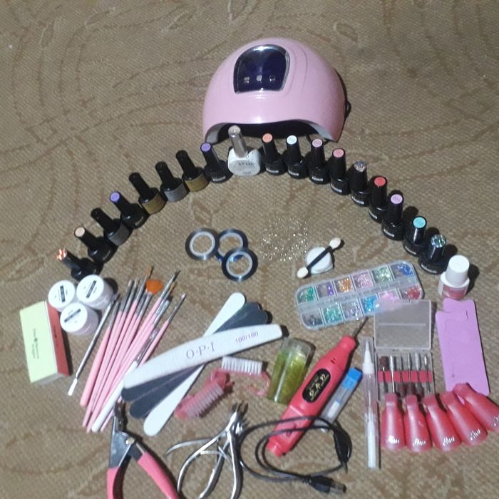 Manikurni nabor zur sastayanida