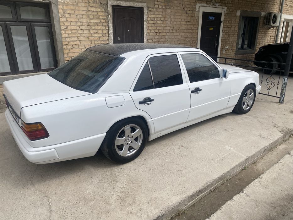 124 mersedes sotiladi