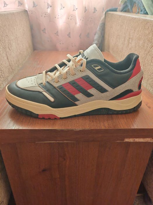 Кроссовки adidas - Limited Edition original Дёшево!!!