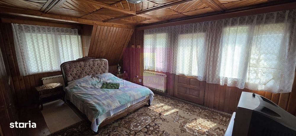 Vila cu livada de vanzare in Breaza