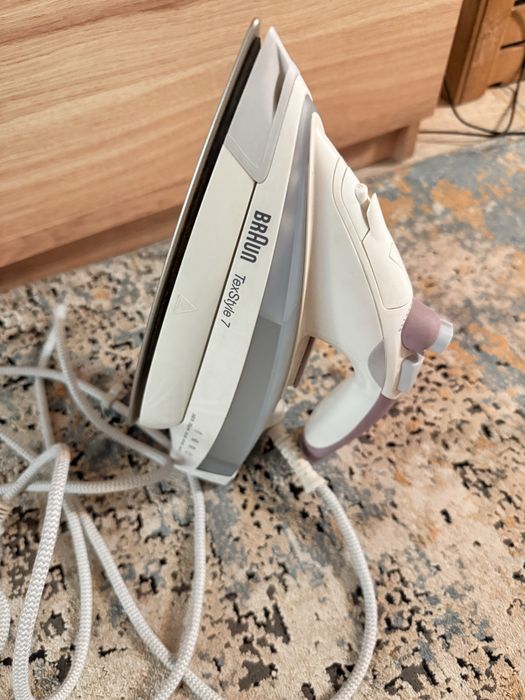 Утюг Braun TexStyle 7