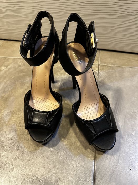 Босоножки, размер 38