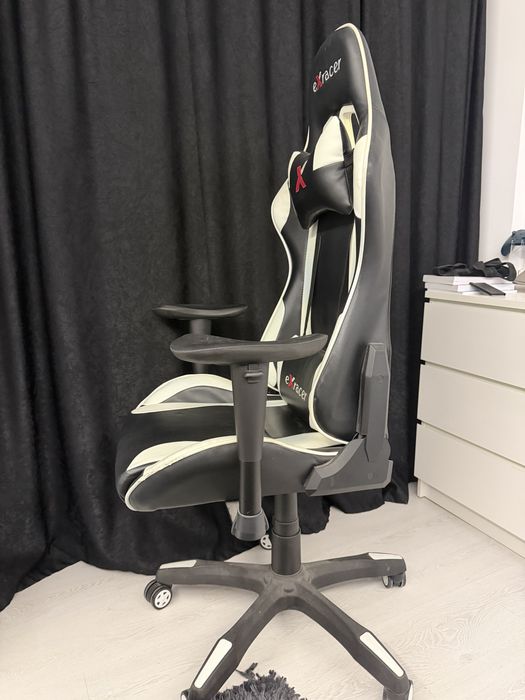 Vand scaun gaming