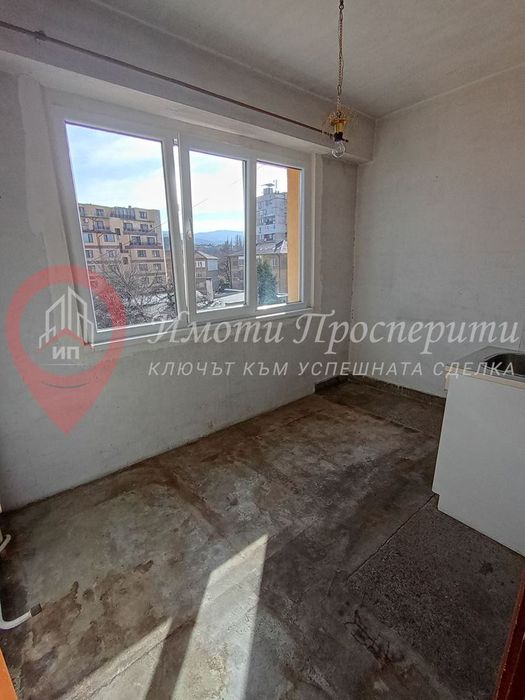 2-стаен в Перник-Димова махала площ 57 цена 80000