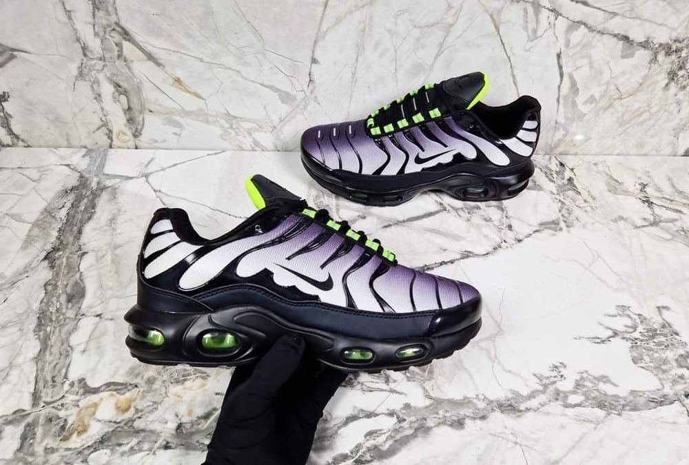 Маратонки Nike много цветове