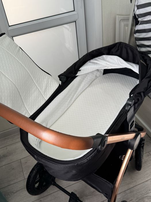 Продам коляску tomix walker lux 3в 1