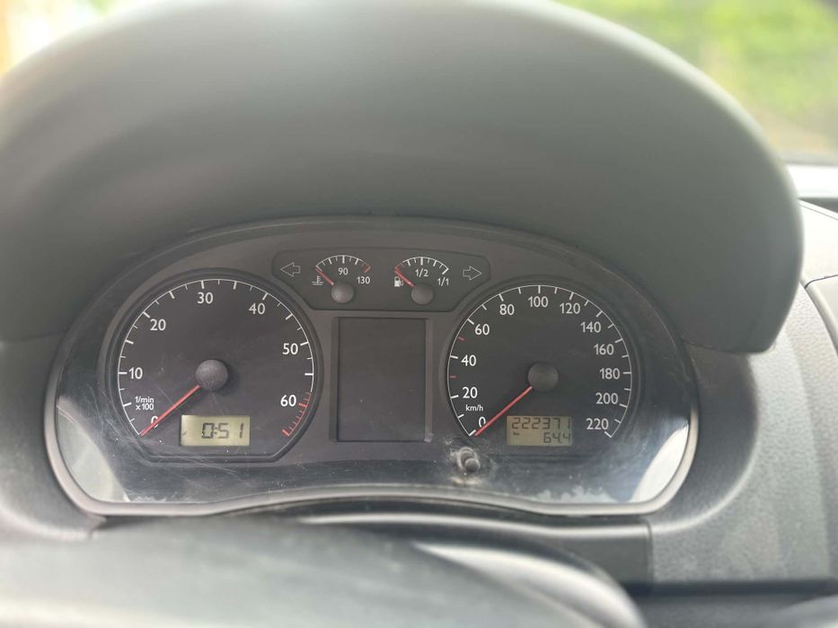 VOLKSWAGEN Polo 2002 — imagine 4