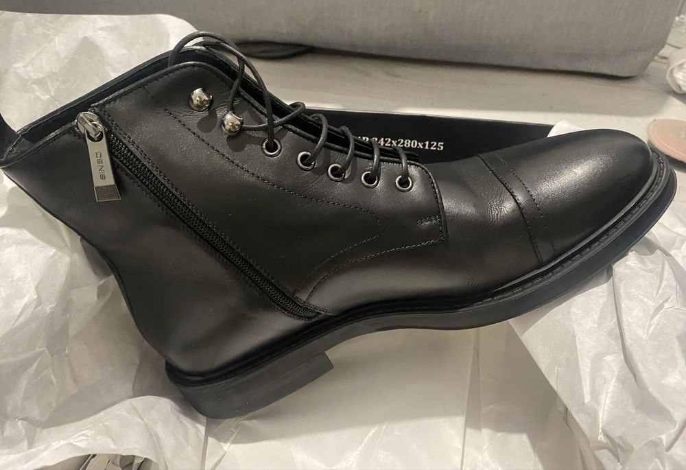 Anna Cori /Denis Ghete 44 Barbati Piele